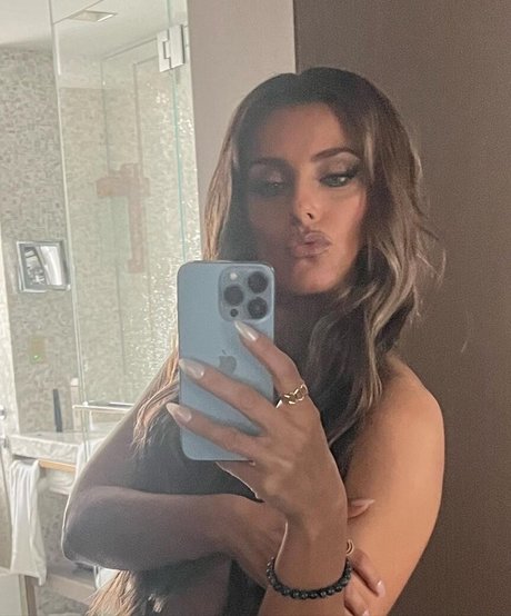 Nelly Furtado NurlyFans-Pornoleaks