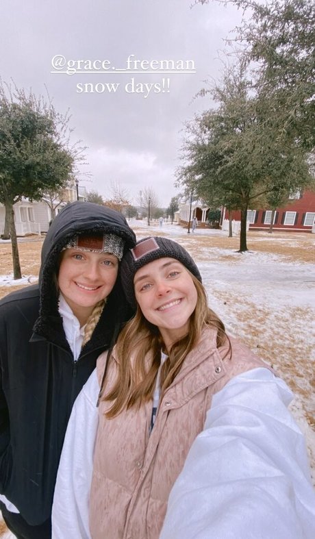 Lifewithlaurenmae OnlyFans NSFW