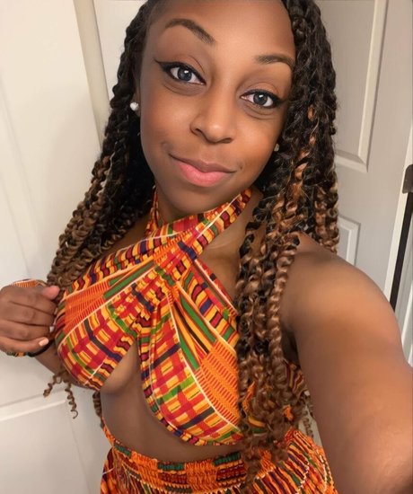 JazzyGuns OnlyFans Striptease