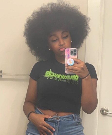 JazzyGuns OnlyFans nackt