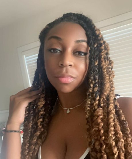 JazzyGuns OnlyFans Fotos