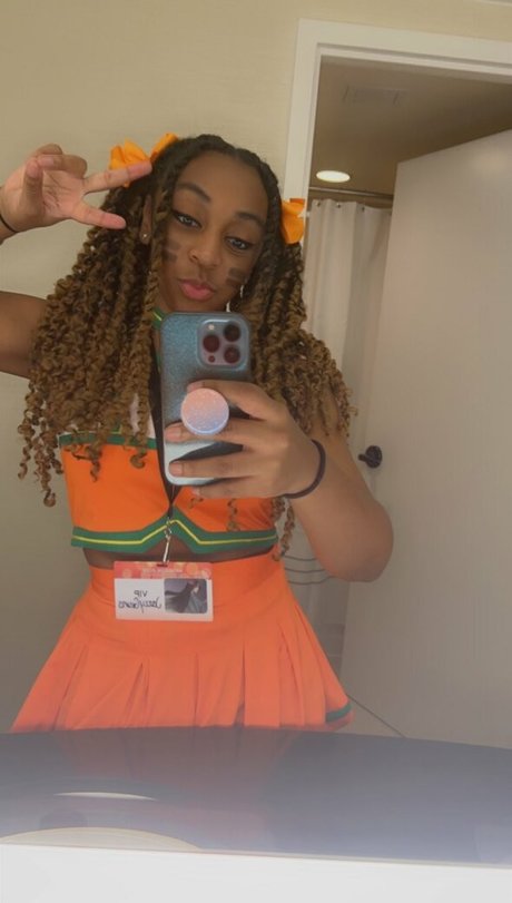 JazzyGuns OnlyFans Brüste Bild