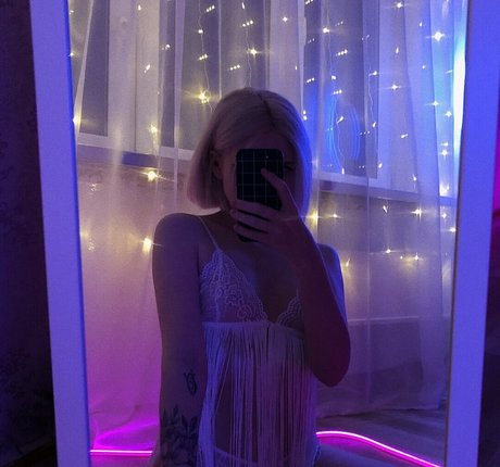 disi asakura OnlyFans Leaj