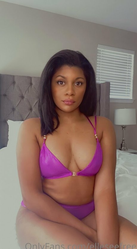 elleseefree OnlyFans Archiv