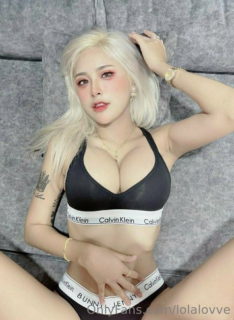 lolalovve Nacktbilder geleakt OnlyFans