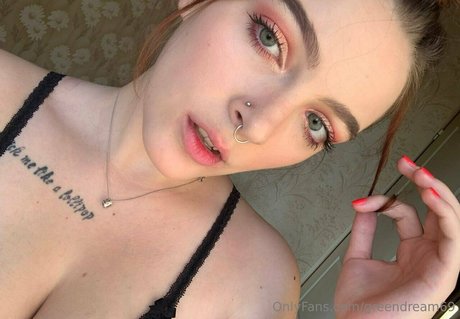 greendream69 Porn OnlyFans Leaks