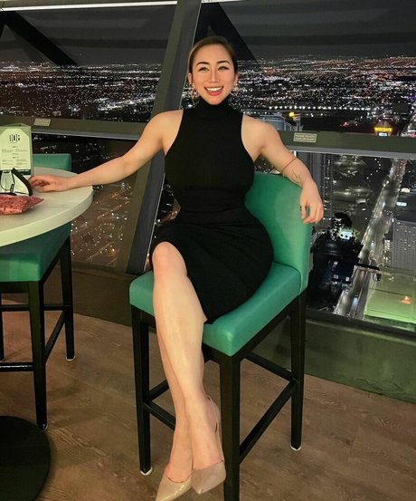 Dajinism OnlyFans Lesbisch