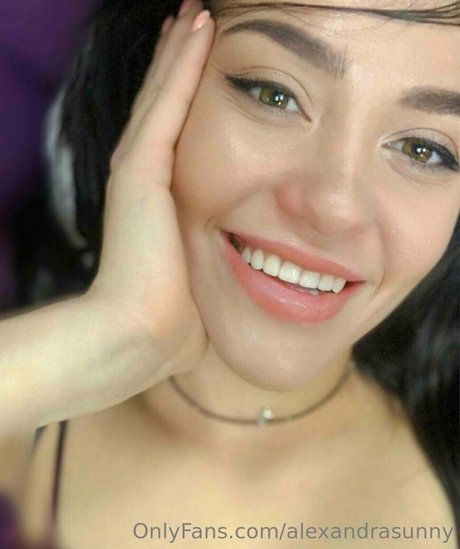 alexandrasunny Nackt geleakt OnlyFans