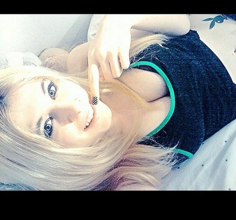 Mireia Rodriguez Bilder OnlyFans