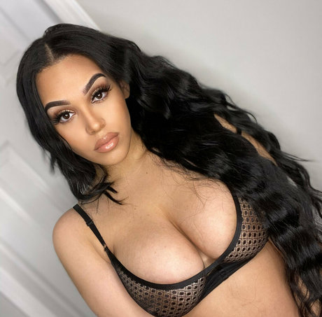 blonde männliche onlyfans perfekte Medien