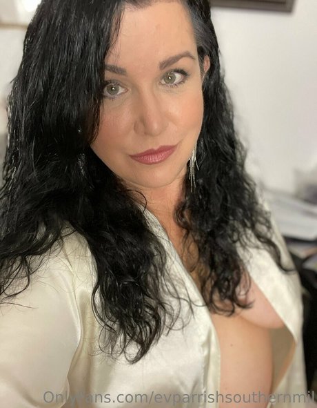 evparrish Nackt geleakt OnlyFans