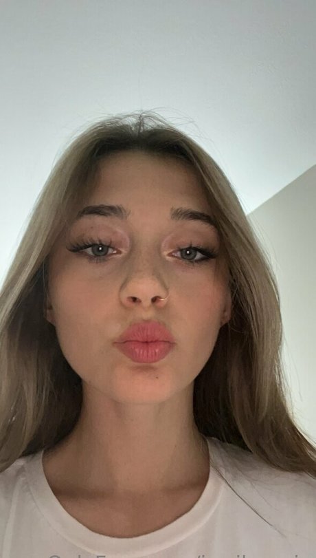 imrileyrain OnlyFans Nacktbilder geleakt