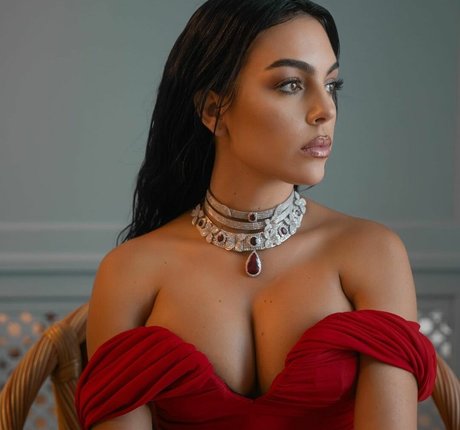 Georgina Rodriguez Nacktbilder von OnlyFans geleakt