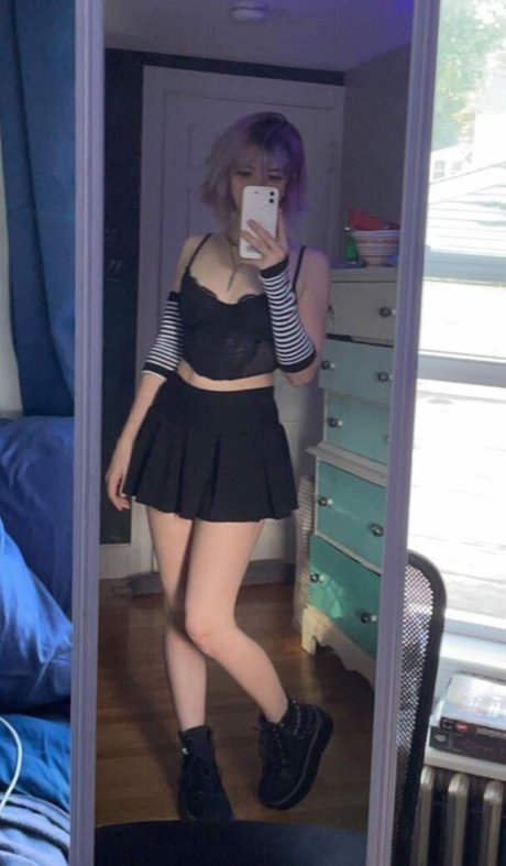 Cultarr OnlyFans schlank