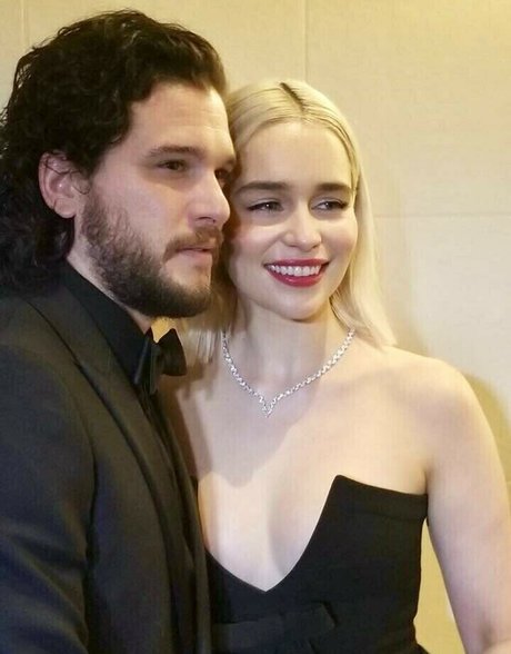 Emilia Clarke Titten OnlyFans