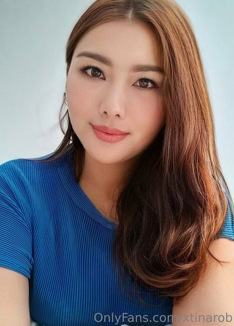 xtinarob OnlyFans Nacktbilder