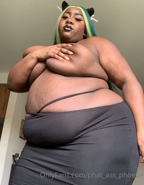 phat ass phoebe OnlyFans-Leaks