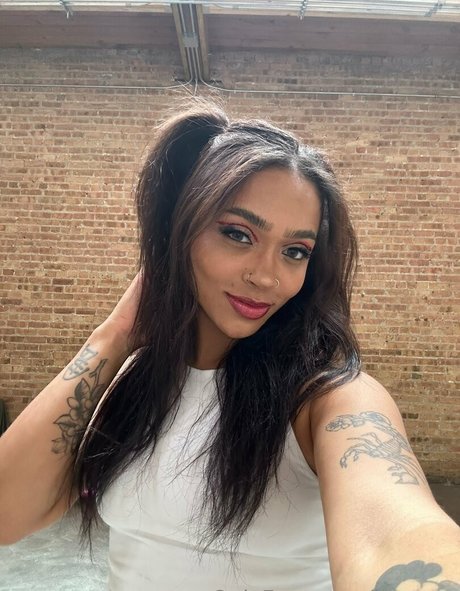 be rave OnlyFans Leaked