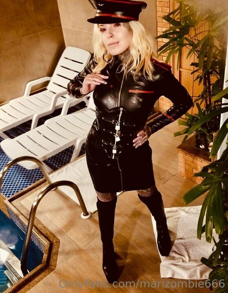 marizombie666 Nackt auf OnlyFans
