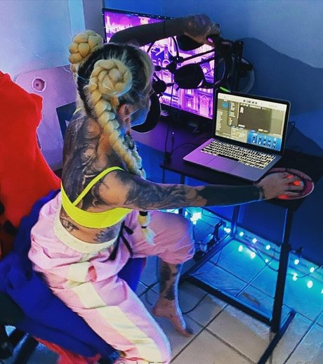 marizombie666 Oben ohne OnlyFans