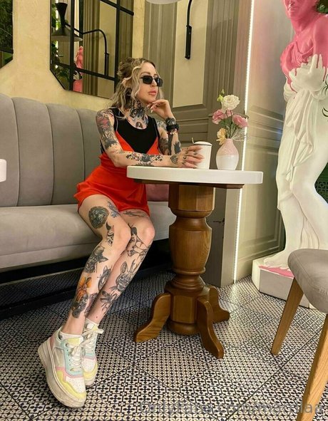 marrllaa XXX OnlyFans