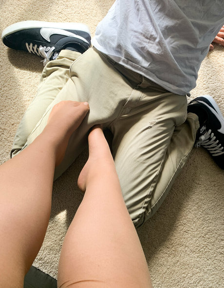 hernylonfeetfree Neuer OnlyFans Leak