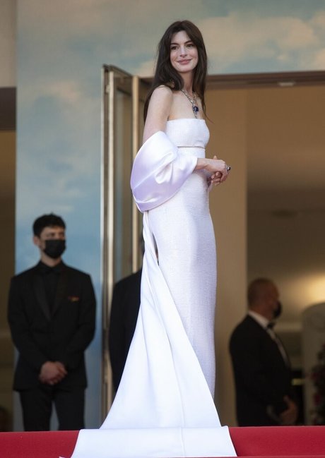 Anne Hathaway Nacktbilder geleakt OnlyFans Porn geleakt