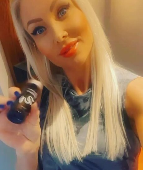 Laura Hermansen Gratis OnlyFans