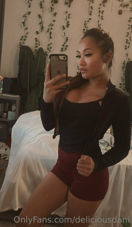 DeliciousDani OnlyFans Bilder