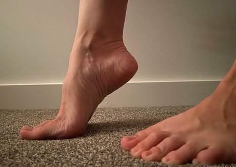 barefootlibran Leaked OnlyFans