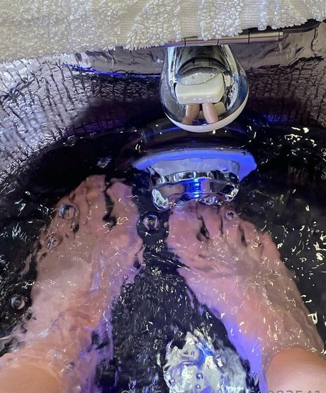 barefootlibran Nacktbilder-Leaks von OnlyFans