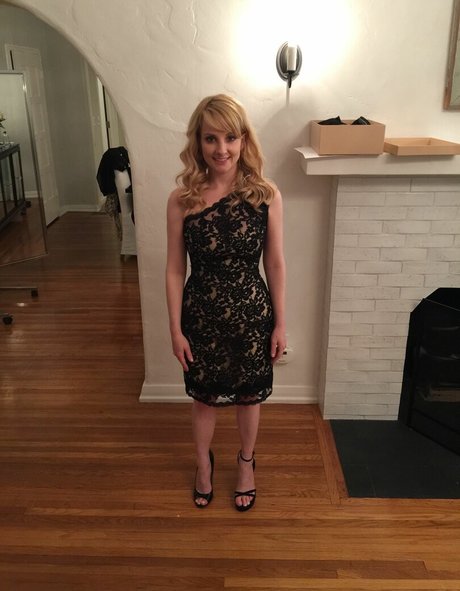 Melissa Rauch Model OnlyFans Foto