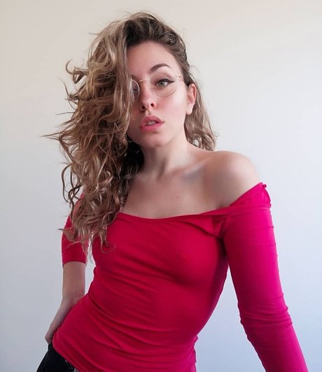 Miare s Project OnlyFans Sextape