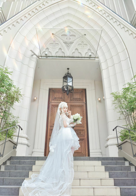 eeelyeee OnlyFans Star