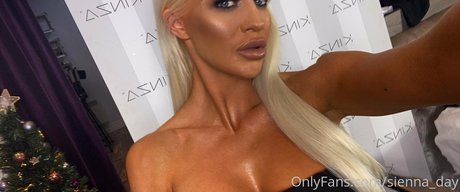 Sienna Day Nacktbilder geleakt OnlyFans