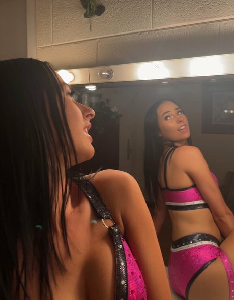 Emily Jaye Nacktbilder von OnlyFans