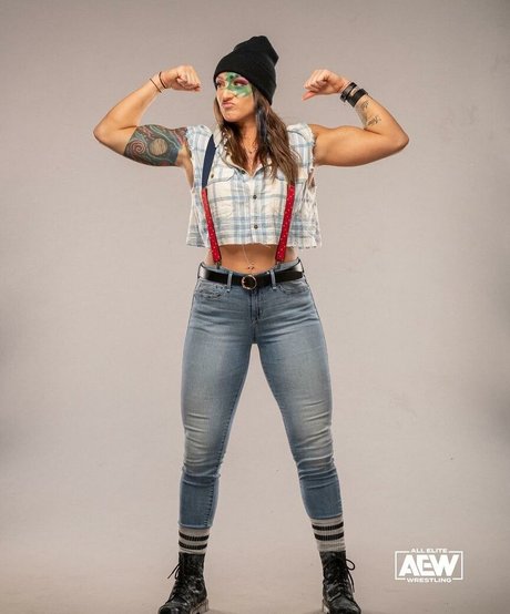 Kris Statlander OnlyFans Sextape