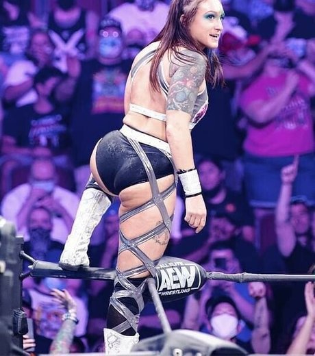 Kris Statlander Nackt OnlyFans