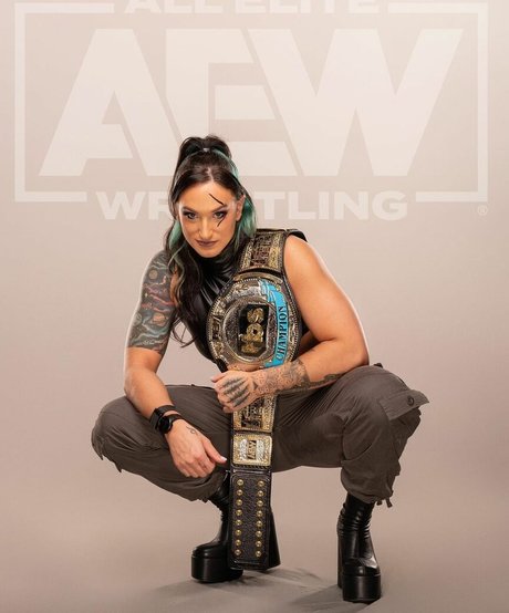 Kris Statlander OnlyFans Nacktbilder geleakt