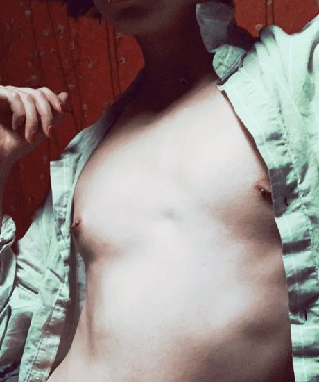 ticktimespirit OnlyFans Model Fotos