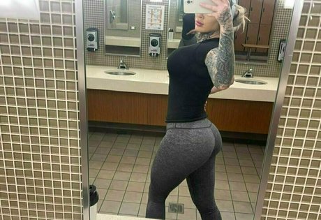 männliche onlyfans exklusive Shot