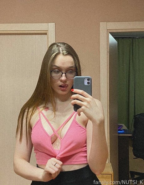 Nutsi OnlyFans Porn Nackt