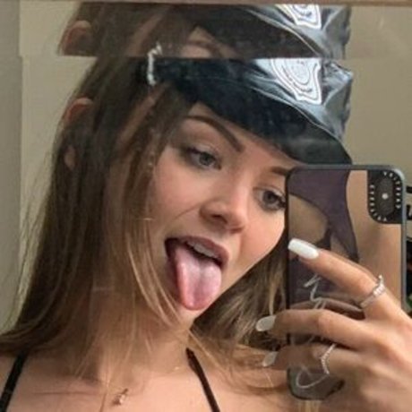 Charlotte Hanna Neue geleakte OnlyFans-Inhalte