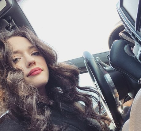 Kat Dennings OnlyFans Fick geleakt