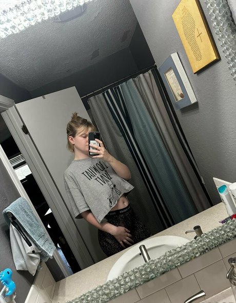 midnight sky80085 OnlyFans