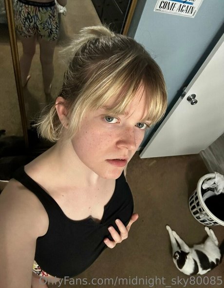 midnight sky80085 Leaked OnlyFans Fotos