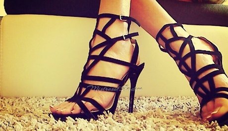 mistressofshadow OnlyFans explizite Inhalte