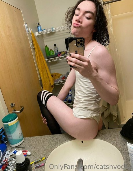 catsnvodka Sexy OnlyFans