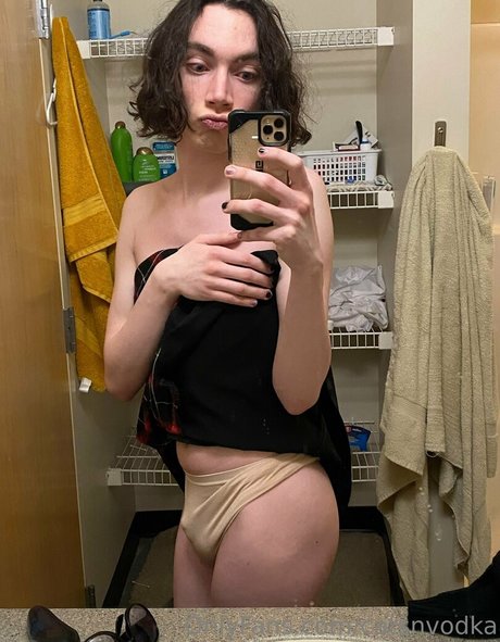 catsnvodka OnlyFans geleakte Pornografie