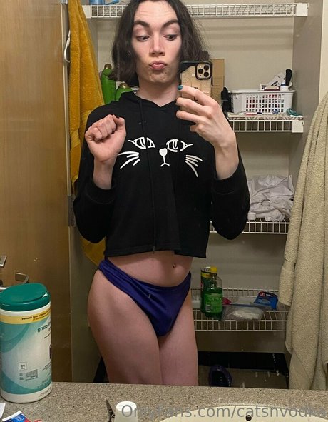 catsnvodka Nacktbilder-Leaks von OnlyFans